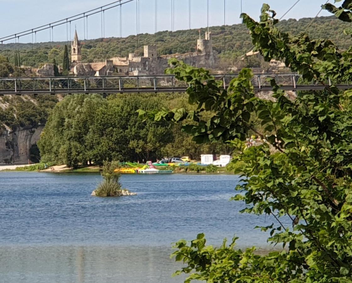 Le Clos Du Grand Chene - Gites 4 Etoiles - Saint-Marcel-d'Ardeche ภายนอก รูปภาพ